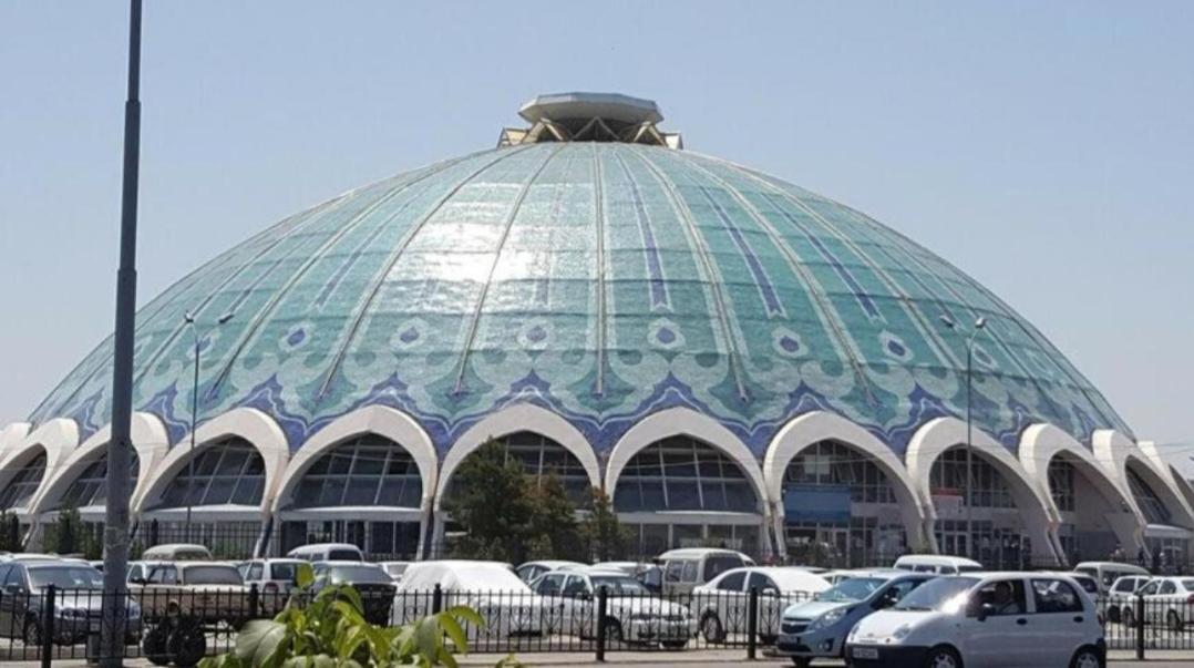 Abay Street- Tashkent City Center Extérieur photo